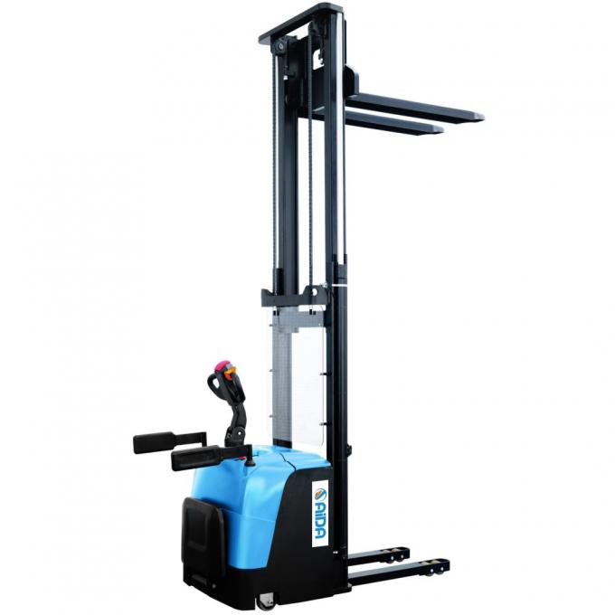 Pneus solides électriques empilant chariot élévateur 5000 mm hauteur debout type chariot élévateur empilant 2