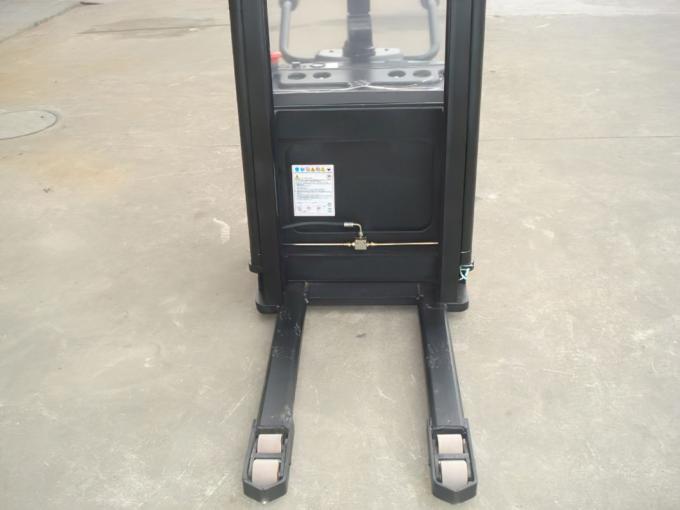 Électeur électrique motorisé 5500 mm Hauteur Contrôle PLC Automatique 4